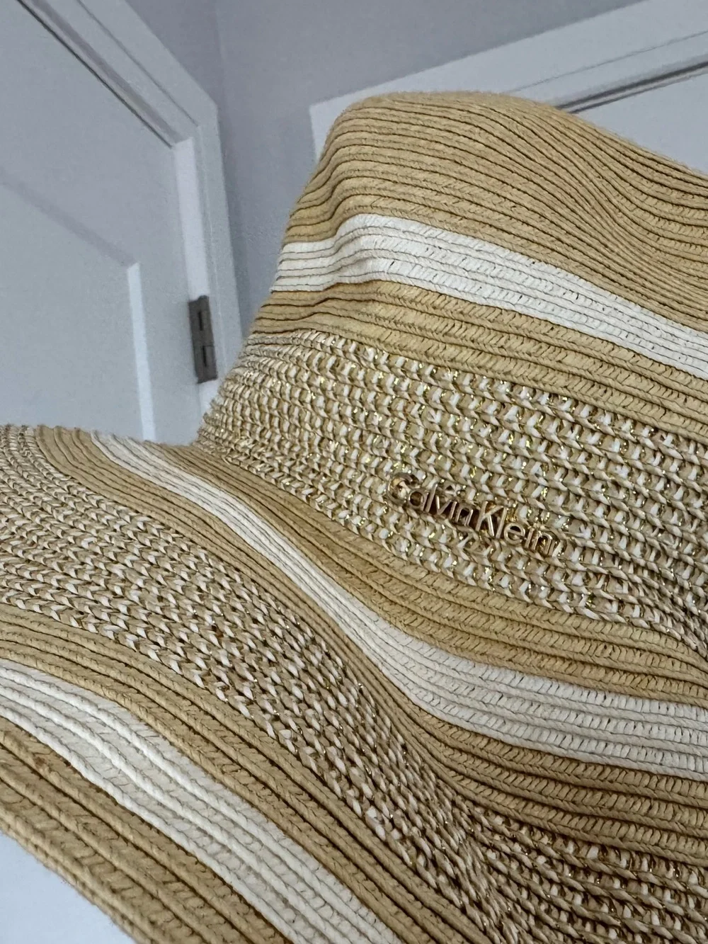Calvin Klein Light Tan Yellow Straw Floppy Sun Hat White Stripes